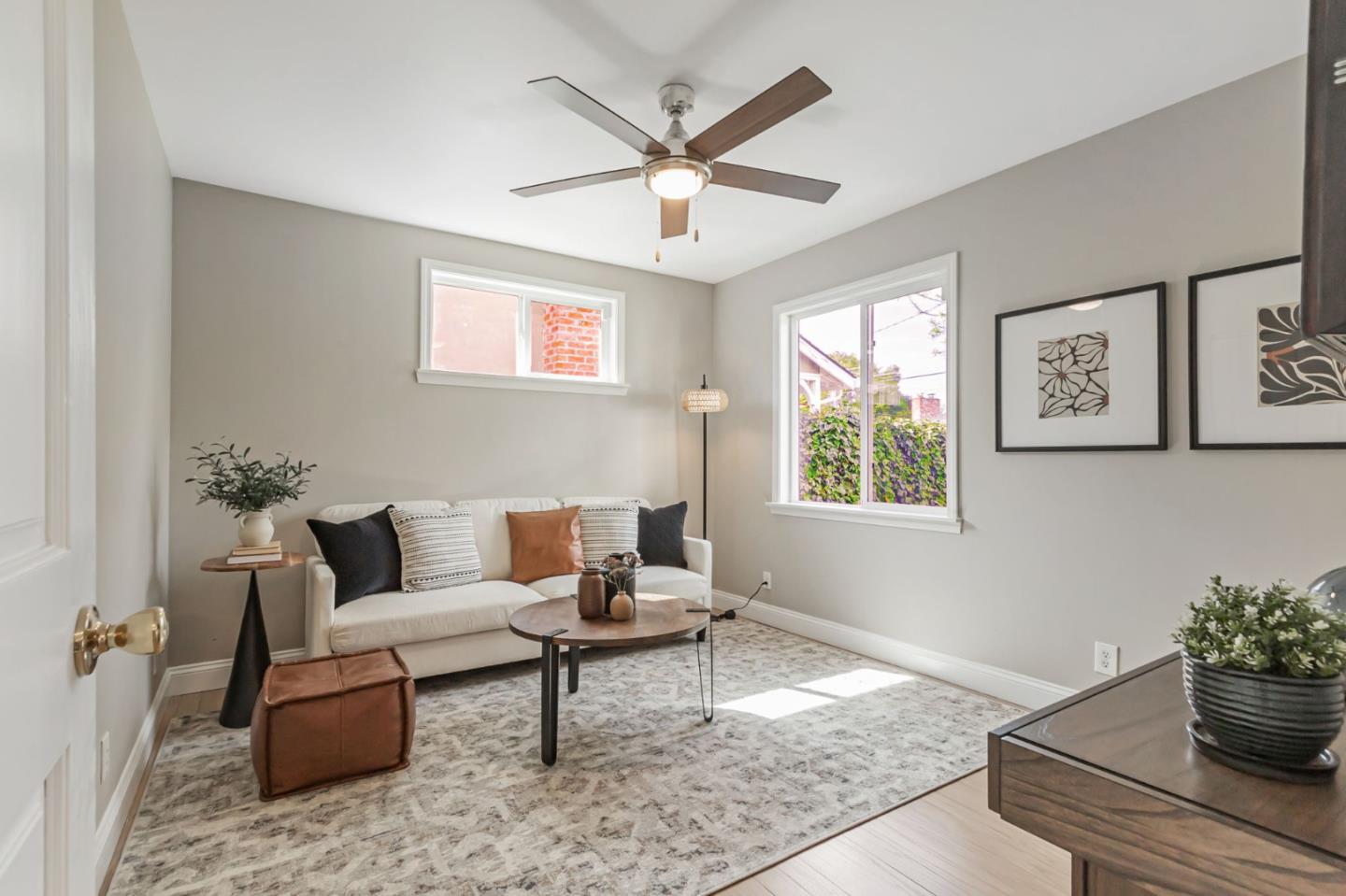 Detail Gallery Image 9 of 41 For 1453 Cherrydale Dr, San Jose,  CA 95125 - 4 Beds | 2 Baths