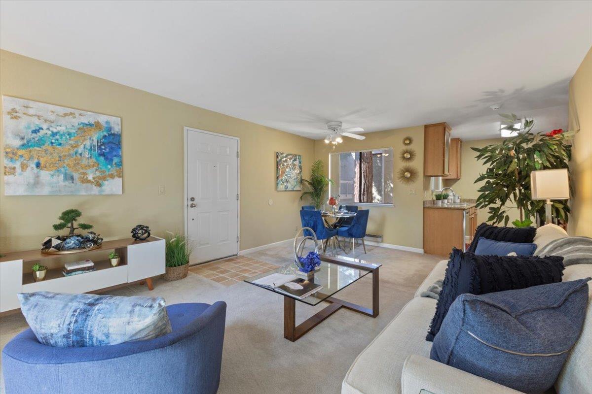 Detail Gallery Image 4 of 21 For 2250 Monroe St #228,  Santa Clara,  CA 95050 - 1 Beds | 1 Baths
