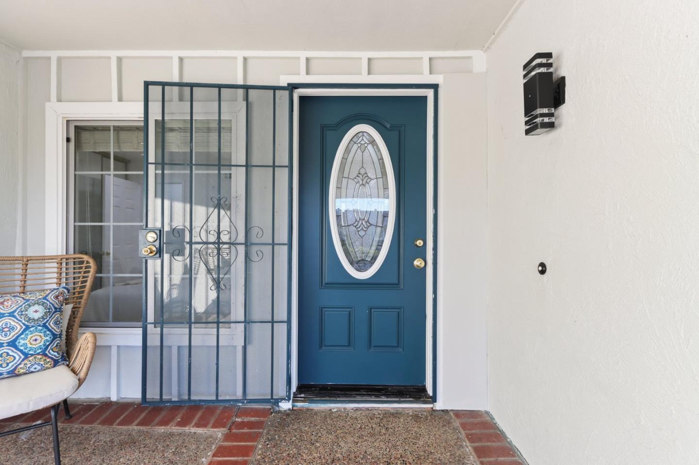 Detail Gallery Image 3 of 64 For 270 Enriquez Ct, Milpitas,  CA 95035 - 4 Beds | 2 Baths