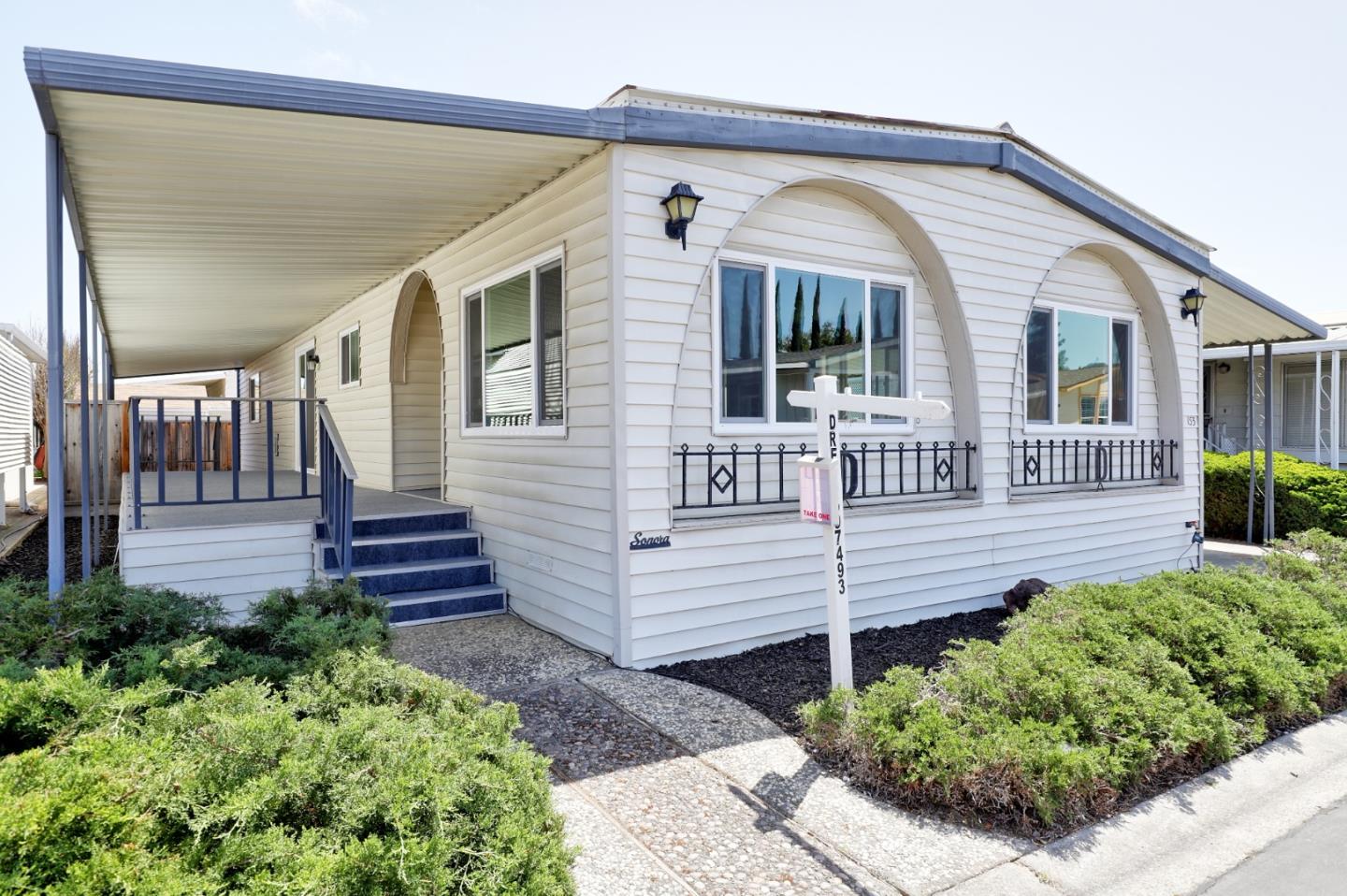 Detail Gallery Image 2 of 66 For 153 Walnut Dr #153,  Morgan Hill,  CA 95037 - 2 Beds | 2 Baths