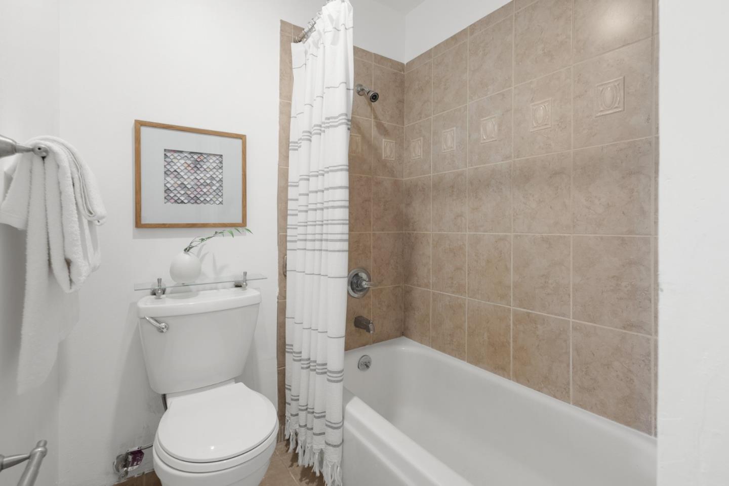 Detail Gallery Image 25 of 38 For 278 Beachview Ave #24,  Pacifica,  CA 94044 - 2 Beds | 2/1 Baths
