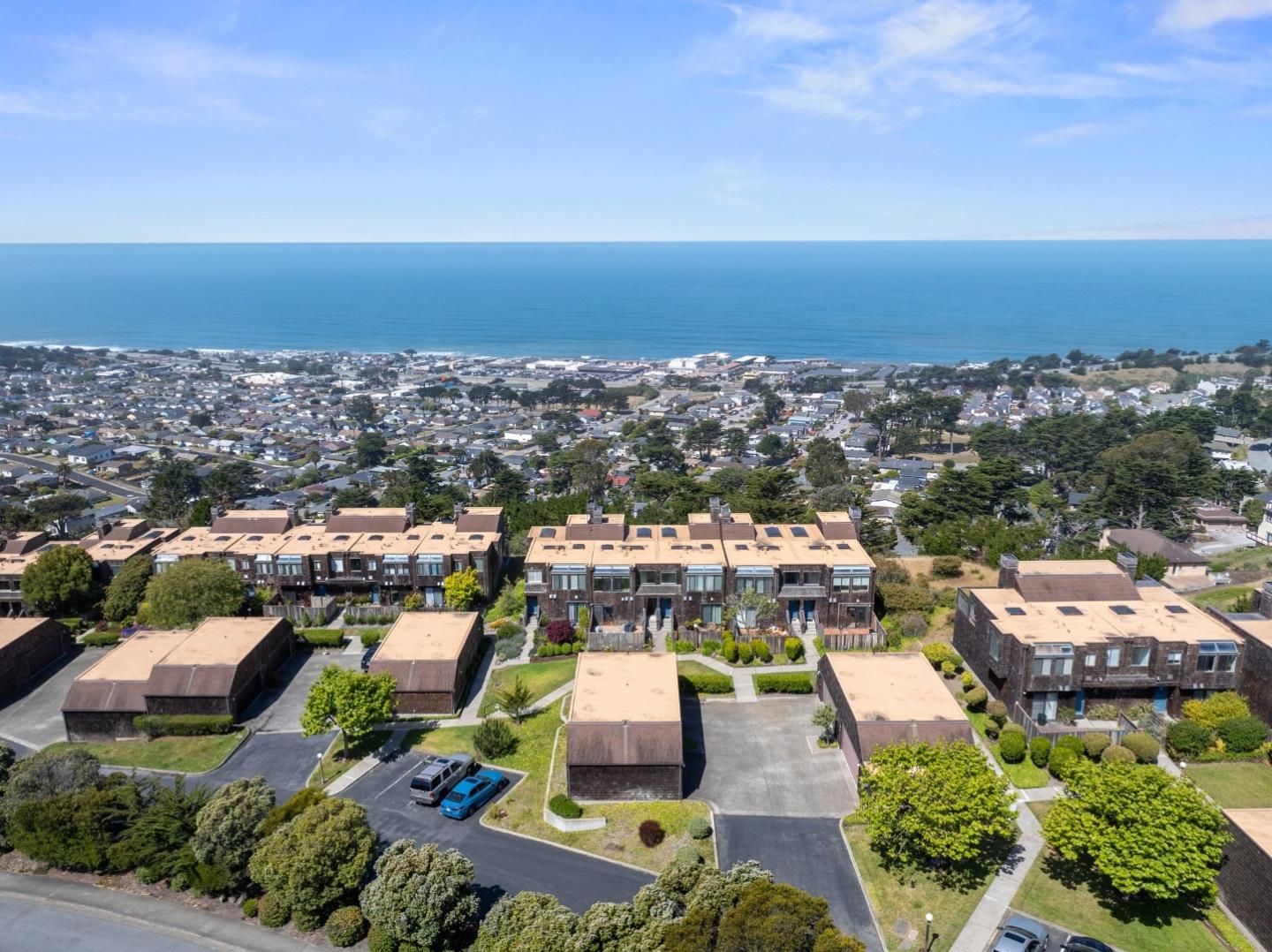 Detail Gallery Image 38 of 38 For 278 Beachview Ave #24,  Pacifica,  CA 94044 - 2 Beds | 2/1 Baths
