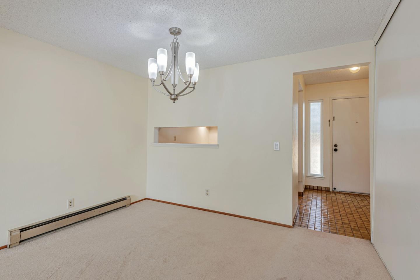 Detail Gallery Image 15 of 37 For 4000 Farm Hill Blvd #211,  Redwood City,  CA 94061 - 2 Beds | 1 Baths