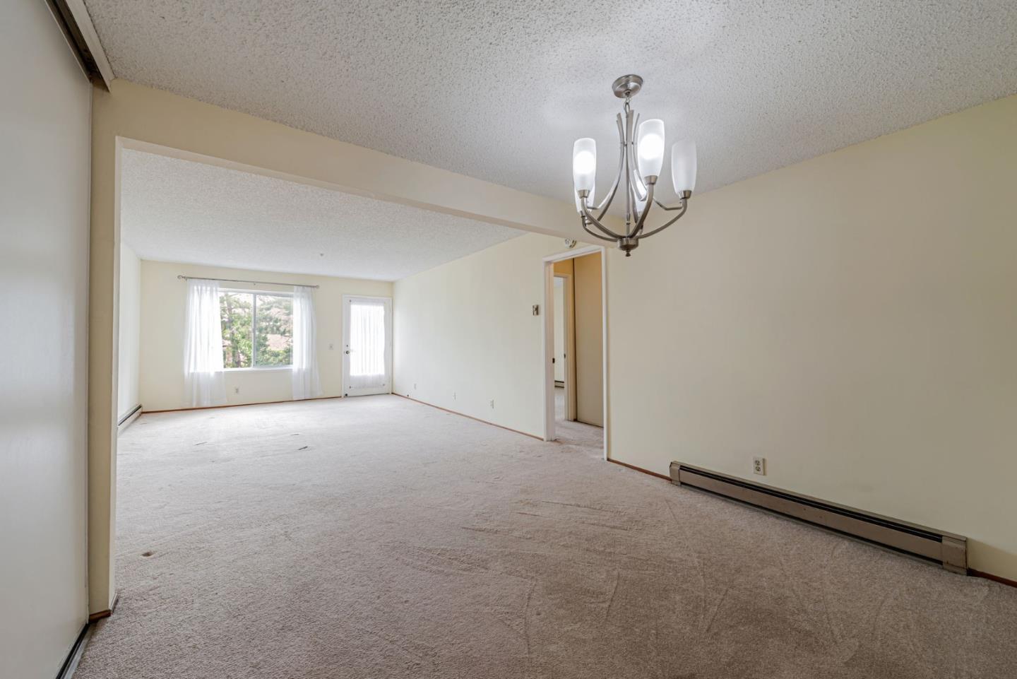 Detail Gallery Image 16 of 37 For 4000 Farm Hill Blvd #211,  Redwood City,  CA 94061 - 2 Beds | 1 Baths