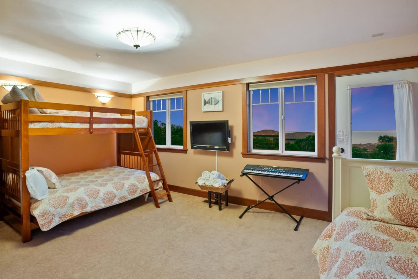 Detail Gallery Image 16 of 81 For 10 Maui Ln, Dillon Beach,  CA 94929 - 3 Beds | 2/1 Baths