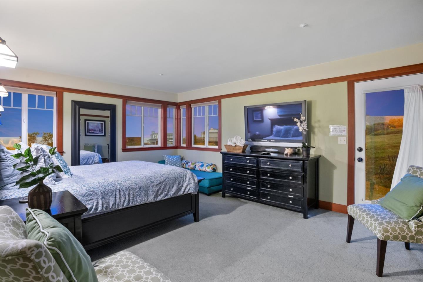 Detail Gallery Image 18 of 81 For 10 Maui Ln, Dillon Beach,  CA 94929 - 3 Beds | 2/1 Baths