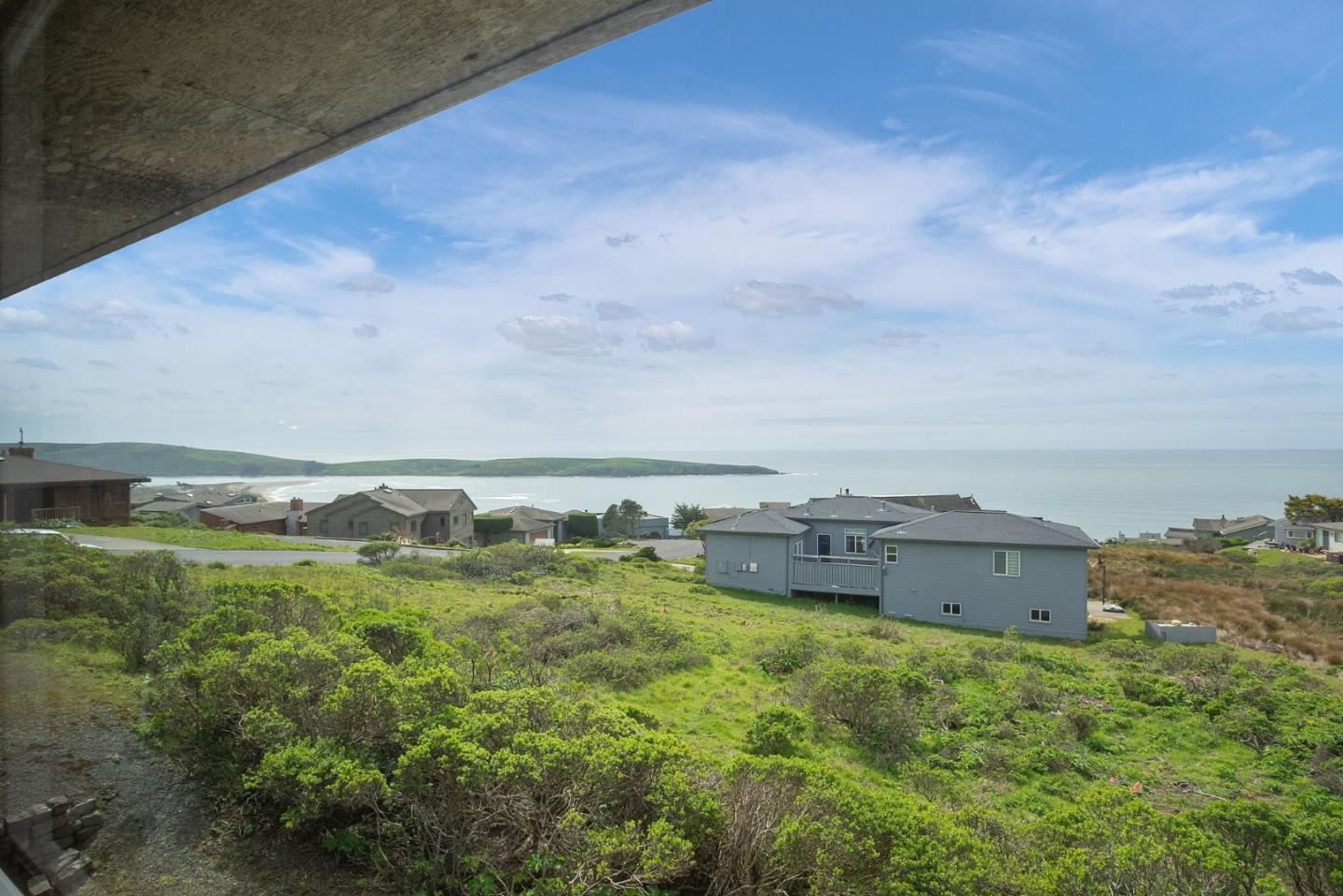 Detail Gallery Image 36 of 81 For 10 Maui Ln, Dillon Beach,  CA 94929 - 3 Beds | 2/1 Baths