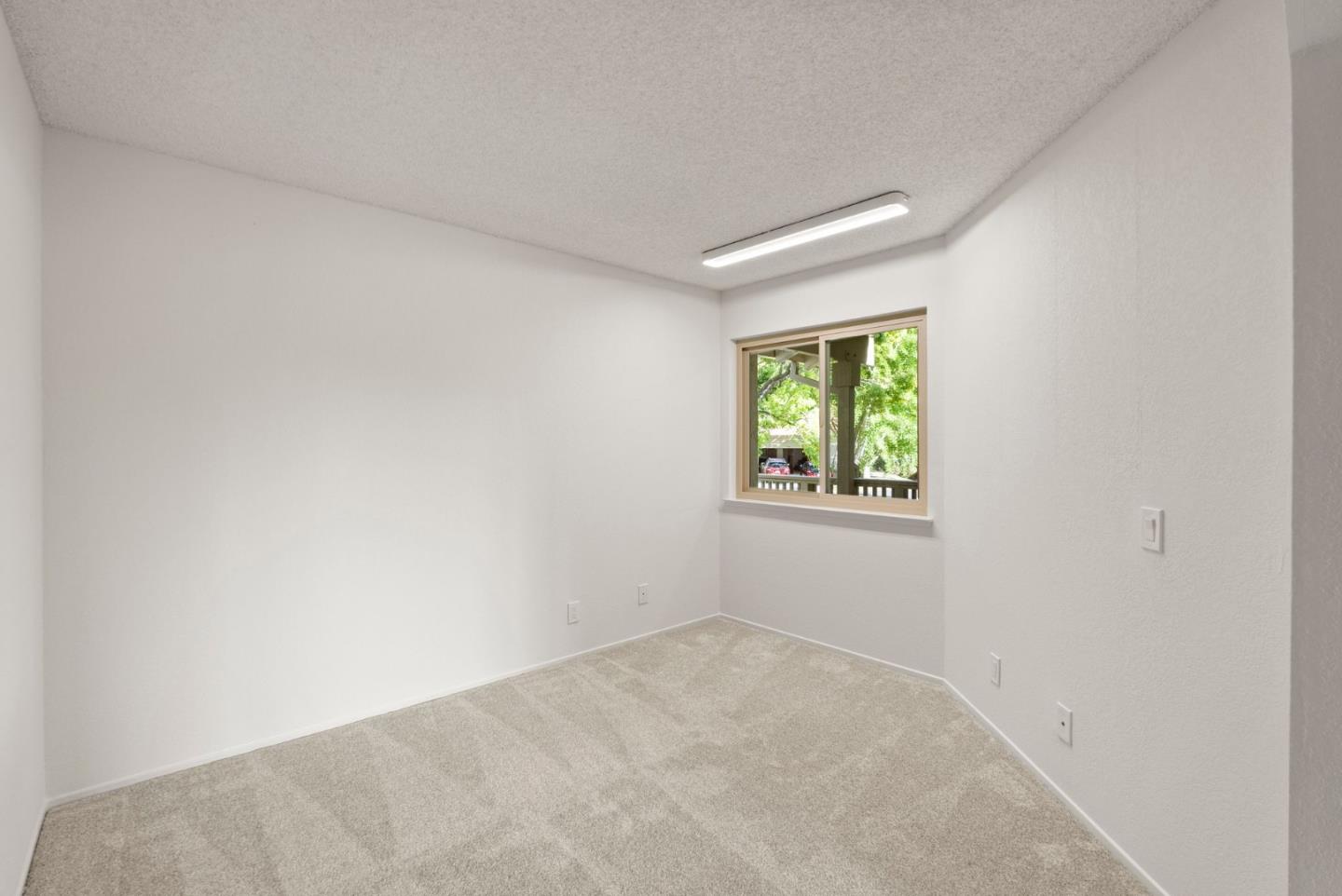 Detail Gallery Image 18 of 50 For 8356 Charbono Ct, San Jose,  CA 95135 - 2 Beds | 2 Baths