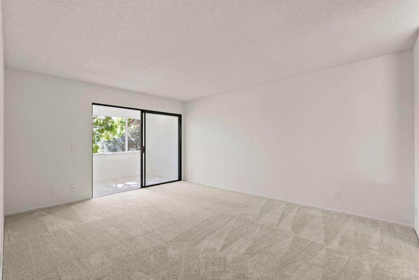 Detail Gallery Image 20 of 50 For 8356 Charbono Ct, San Jose,  CA 95135 - 2 Beds | 2 Baths