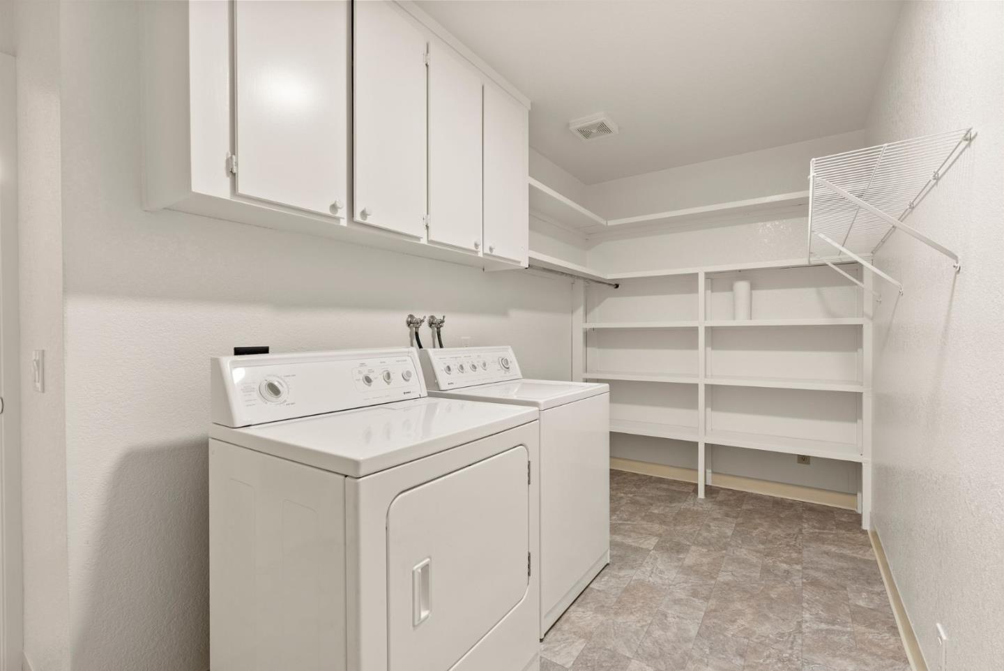 Detail Gallery Image 27 of 50 For 8356 Charbono Ct, San Jose,  CA 95135 - 2 Beds | 2 Baths
