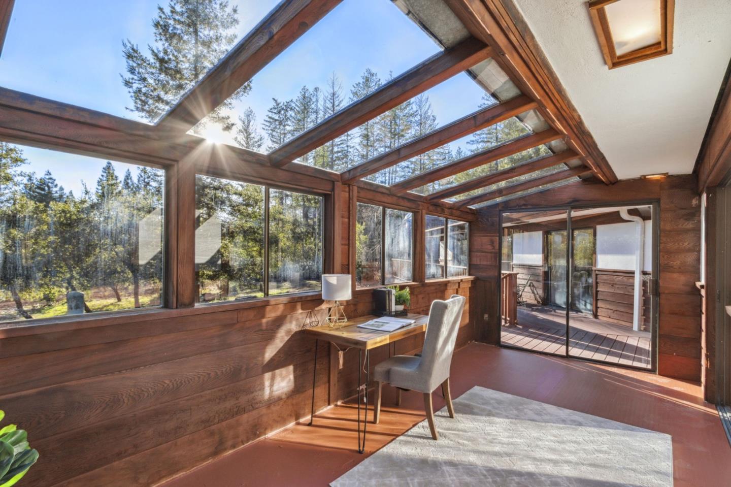Detail Gallery Image 31 of 58 For 50 Rustic Ln, Santa Cruz,  CA 95060 - 4 Beds | 2 Baths