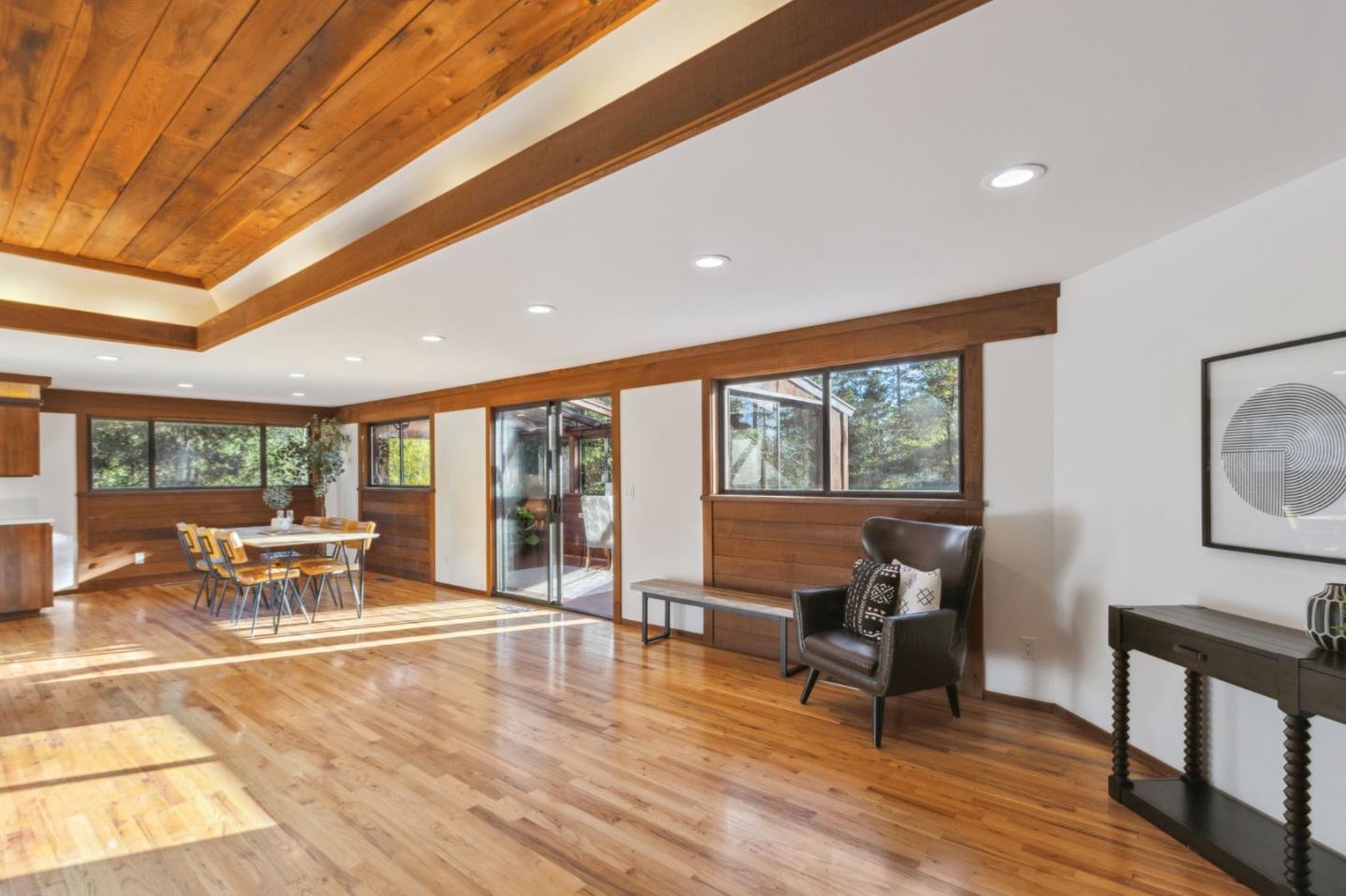 Detail Gallery Image 8 of 58 For 50 Rustic Ln, Santa Cruz,  CA 95060 - 4 Beds | 2 Baths