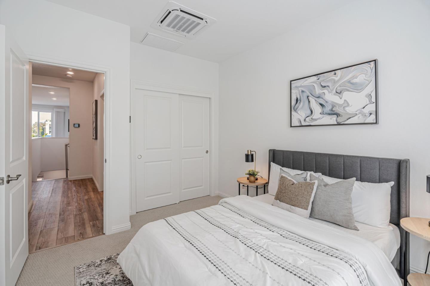 Detail Gallery Image 19 of 37 For 2044 Worthington Cir, Santa Clara,  CA 95050 - 2 Beds | 2 Baths