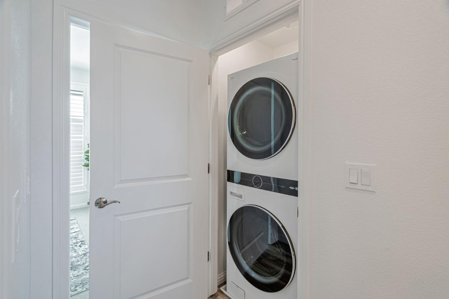 Detail Gallery Image 23 of 37 For 2044 Worthington Cir, Santa Clara,  CA 95050 - 2 Beds | 2 Baths