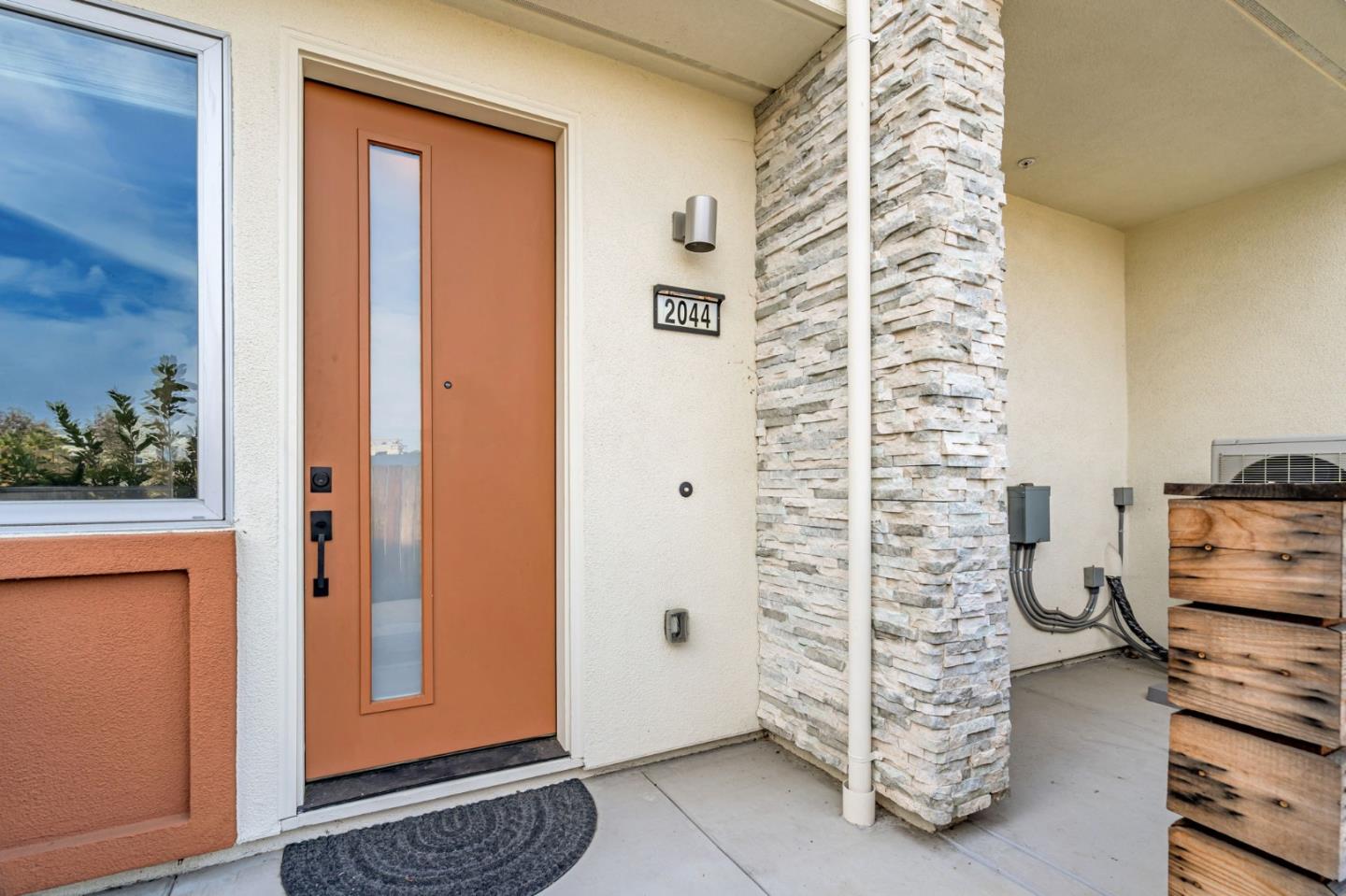 Detail Gallery Image 29 of 37 For 2044 Worthington Cir, Santa Clara,  CA 95050 - 2 Beds | 2 Baths