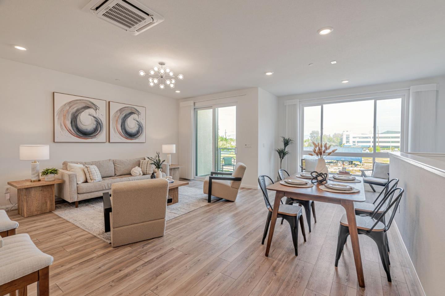 Detail Gallery Image 3 of 37 For 2044 Worthington Cir, Santa Clara,  CA 95050 - 2 Beds | 2 Baths