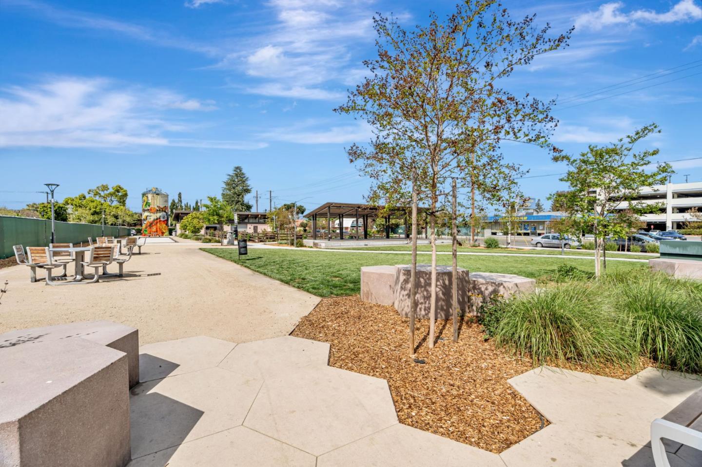Detail Gallery Image 35 of 37 For 2044 Worthington Cir, Santa Clara,  CA 95050 - 2 Beds | 2 Baths