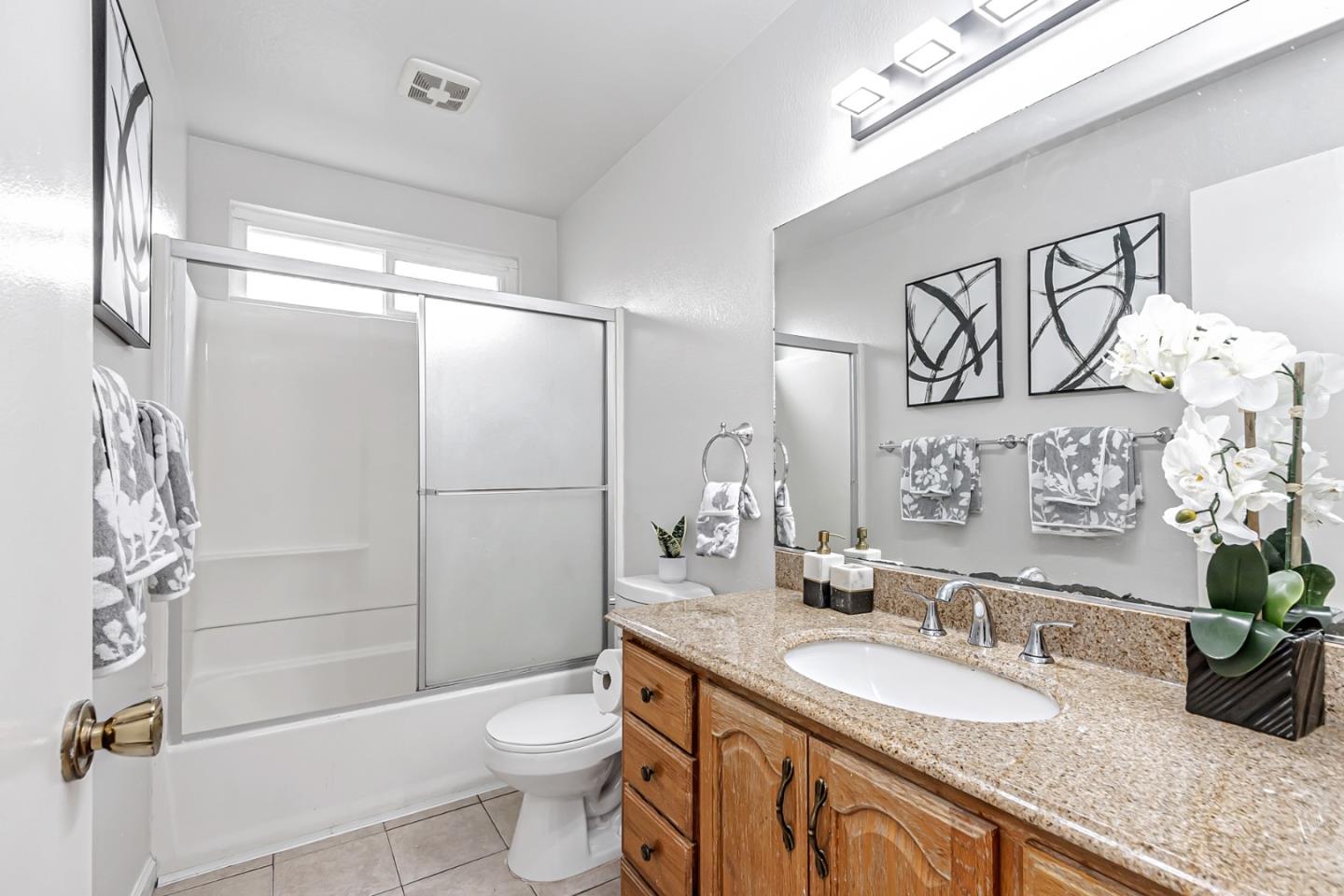 Detail Gallery Image 29 of 37 For 5725 Sagewell Way, San Jose,  CA 95138 - 3 Beds | 2 Baths