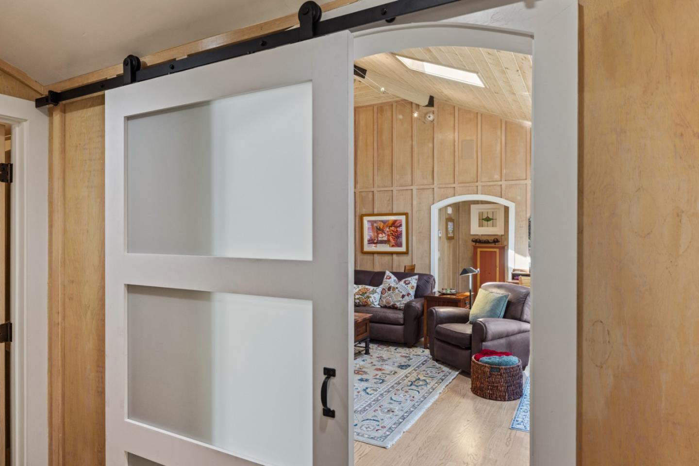 Detail Gallery Image 31 of 54 For 25971 Mission St, Carmel,  CA 93923 - 3 Beds | 2 Baths