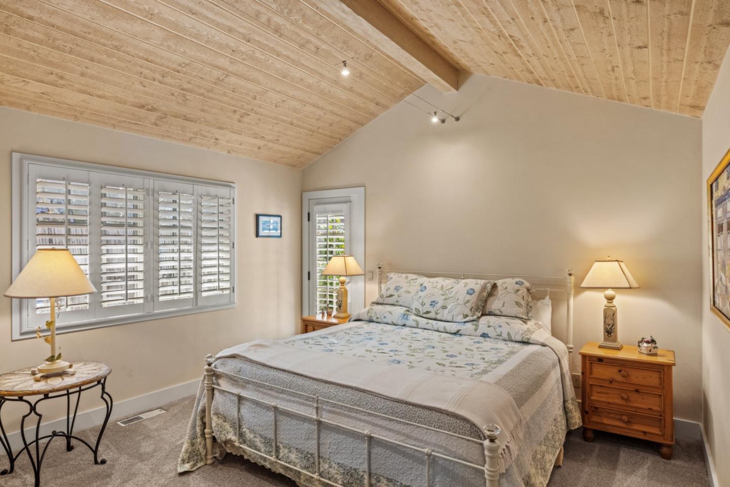 Detail Gallery Image 32 of 54 For 25971 Mission St, Carmel,  CA 93923 - 3 Beds | 2 Baths