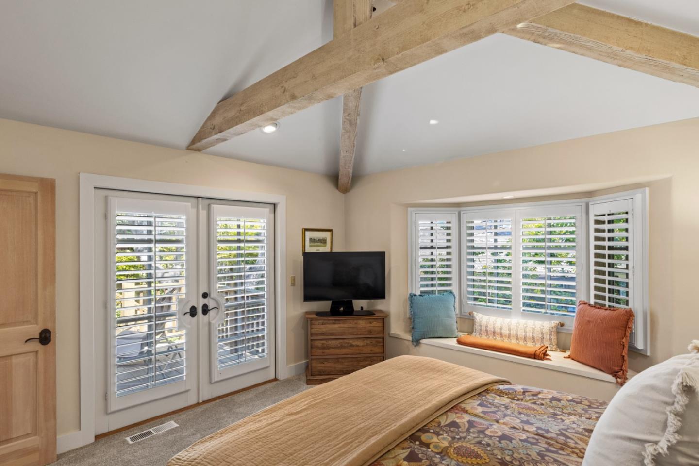 Detail Gallery Image 39 of 54 For 25971 Mission St, Carmel,  CA 93923 - 3 Beds | 2 Baths