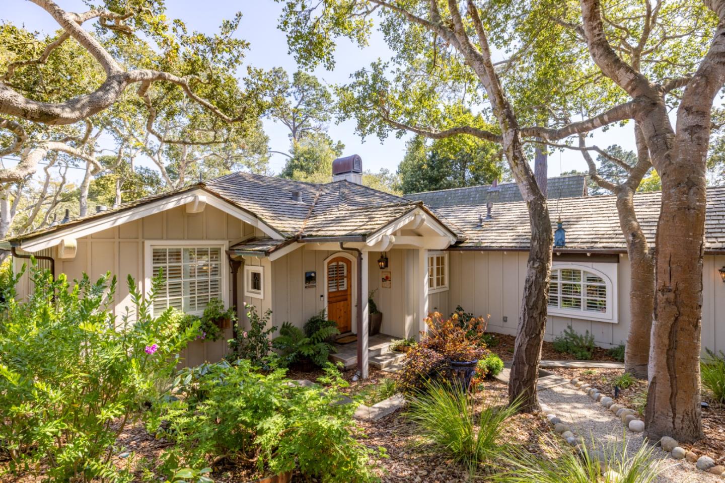 Detail Gallery Image 51 of 54 For 25971 Mission St, Carmel,  CA 93923 - 3 Beds | 2 Baths