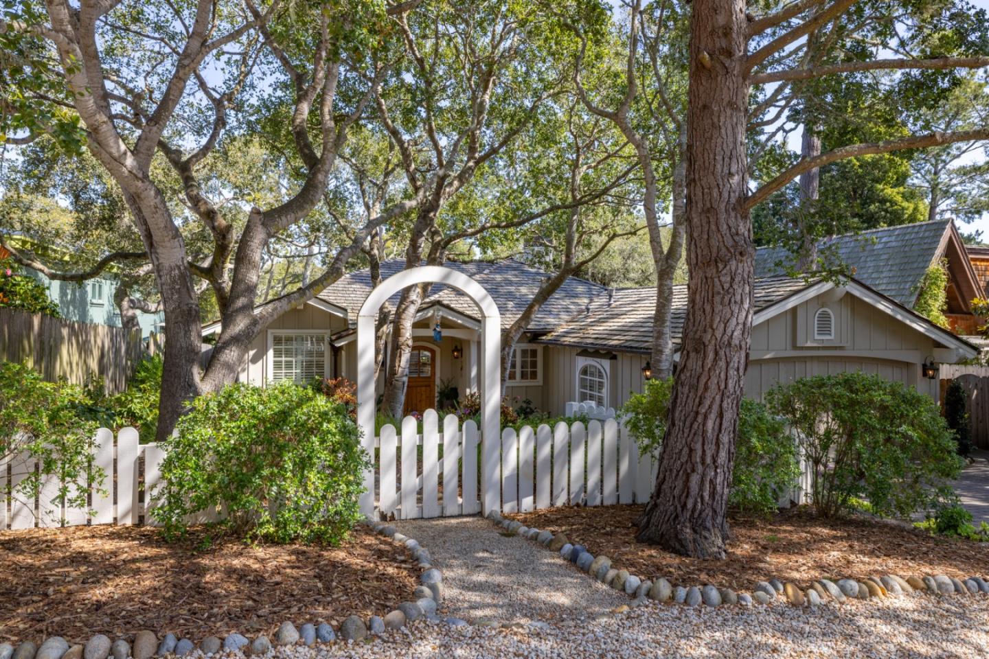 Detail Gallery Image 54 of 54 For 25971 Mission St, Carmel,  CA 93923 - 3 Beds | 2 Baths