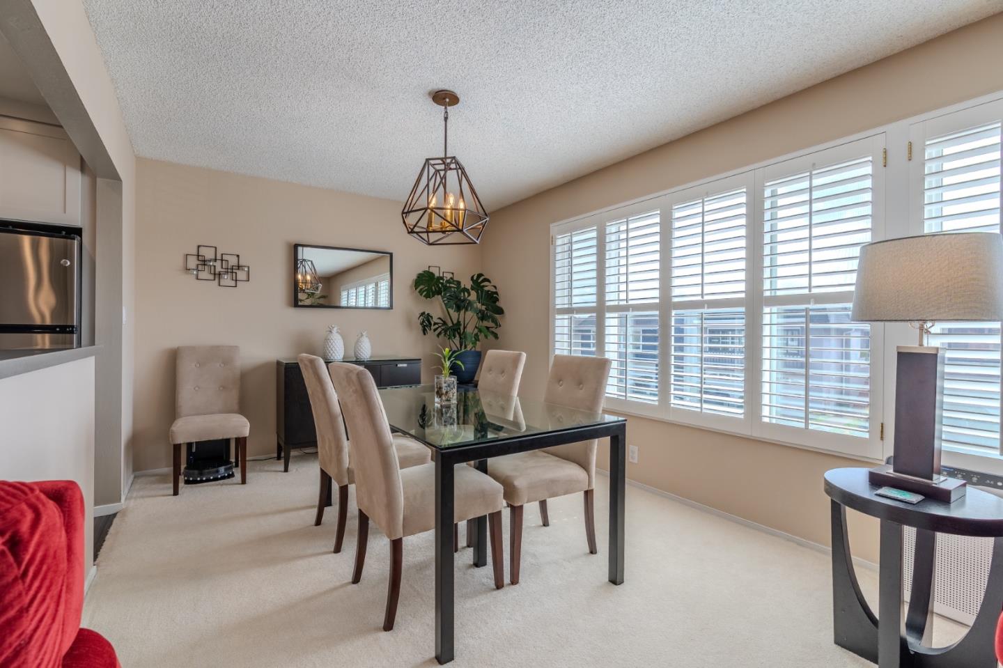 Detail Gallery Image 10 of 33 For 42 Eastridge Cir, Pacifica,  CA 94044 - 3 Beds | 2 Baths