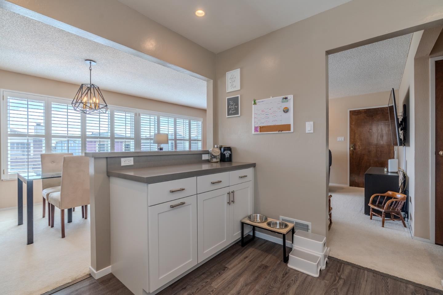 Detail Gallery Image 17 of 33 For 42 Eastridge Cir, Pacifica,  CA 94044 - 3 Beds | 2 Baths