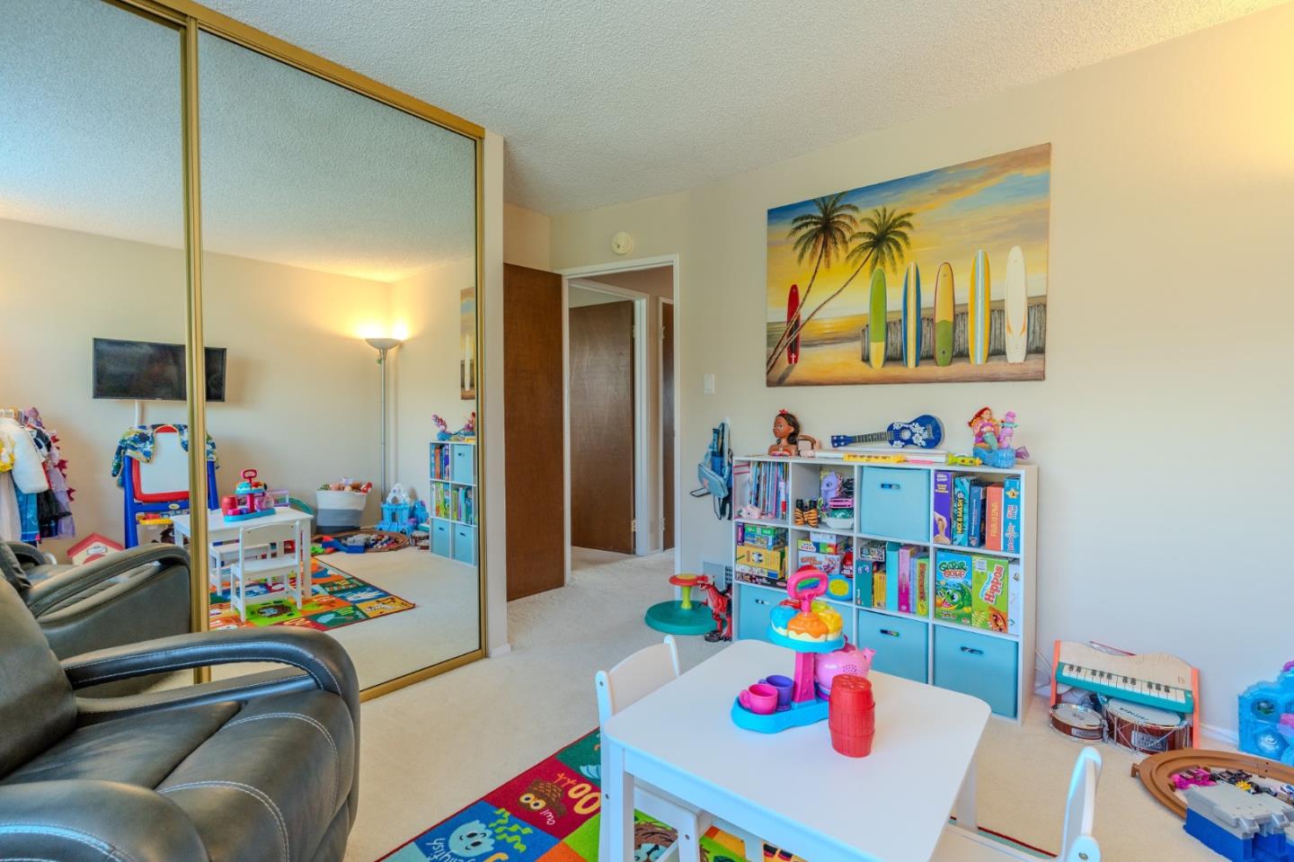 Detail Gallery Image 25 of 33 For 42 Eastridge Cir, Pacifica,  CA 94044 - 3 Beds | 2 Baths