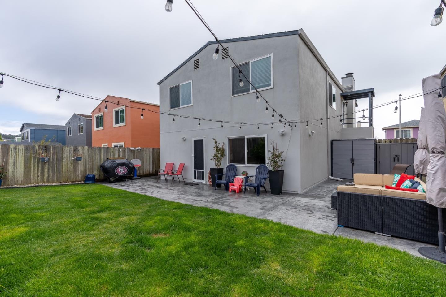 Detail Gallery Image 29 of 33 For 42 Eastridge Cir, Pacifica,  CA 94044 - 3 Beds | 2 Baths