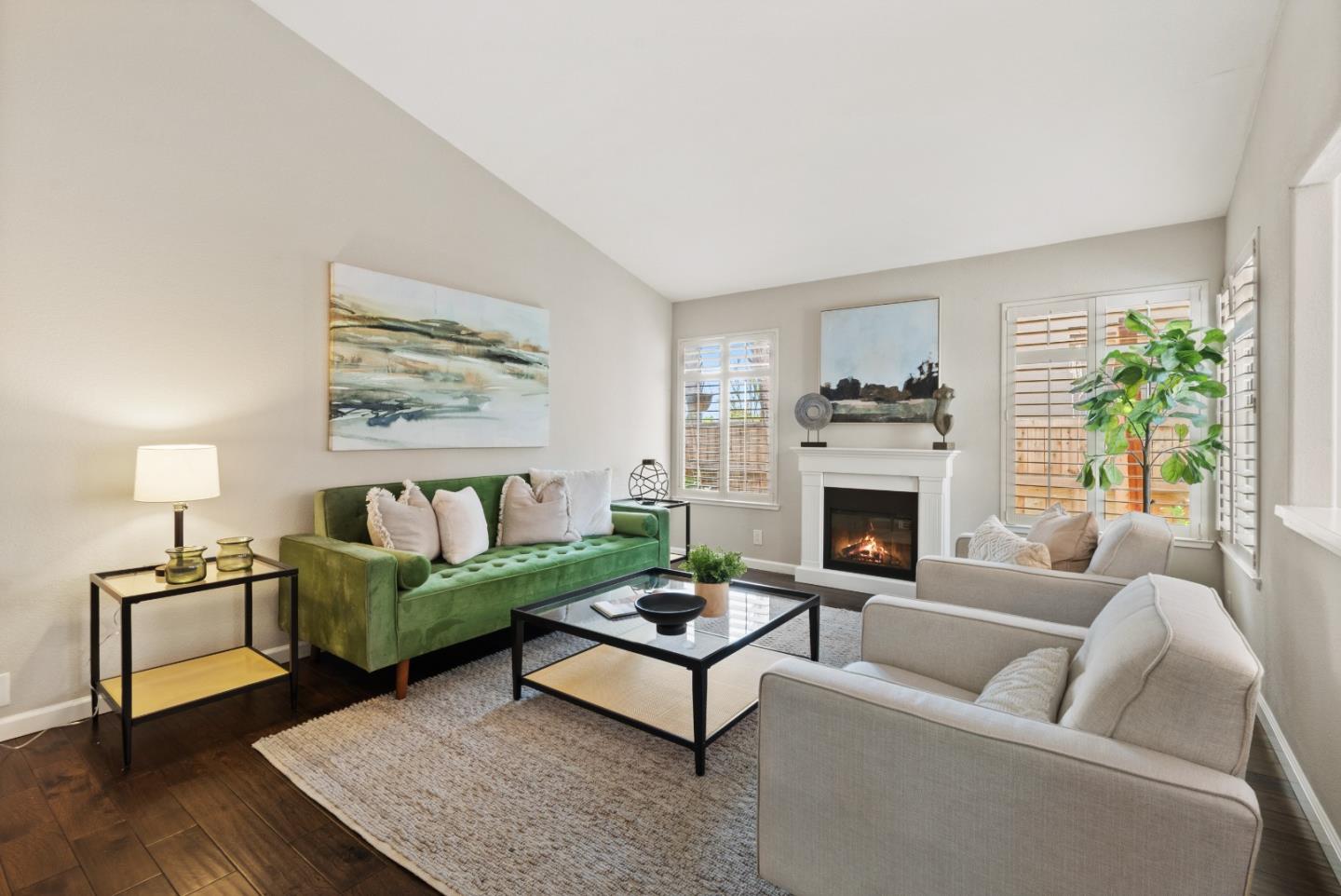 Detail Gallery Image 10 of 44 For 486 Verano Ct, San Jose,  CA 95111 - 3 Beds | 2/1 Baths