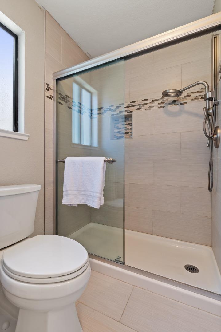 Detail Gallery Image 24 of 44 For 486 Verano Ct, San Jose,  CA 95111 - 3 Beds | 2/1 Baths