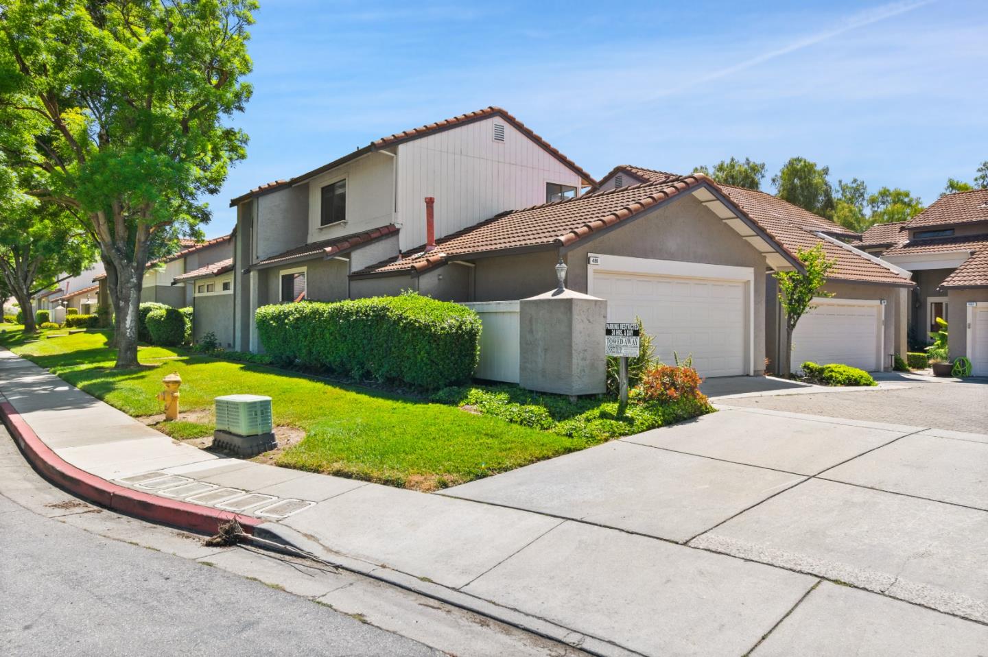 Detail Gallery Image 4 of 44 For 486 Verano Ct, San Jose,  CA 95111 - 3 Beds | 2/1 Baths