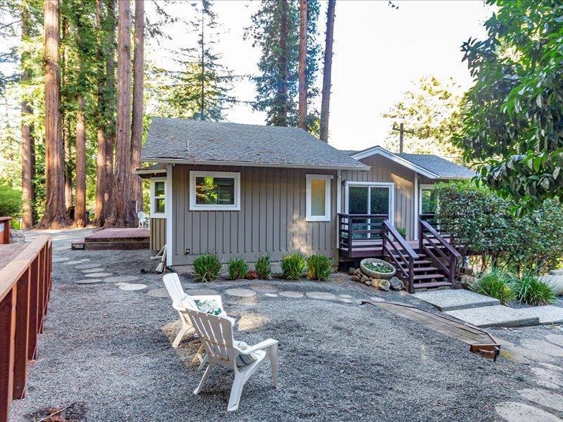 Detail Gallery Image 2 of 45 For 17704 Blackfoot Trl, Los Gatos,  CA 95033 - 2 Beds | 1 Baths