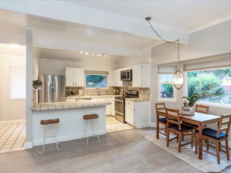 Detail Gallery Image 5 of 45 For 17704 Blackfoot Trl, Los Gatos,  CA 95033 - 2 Beds | 1 Baths