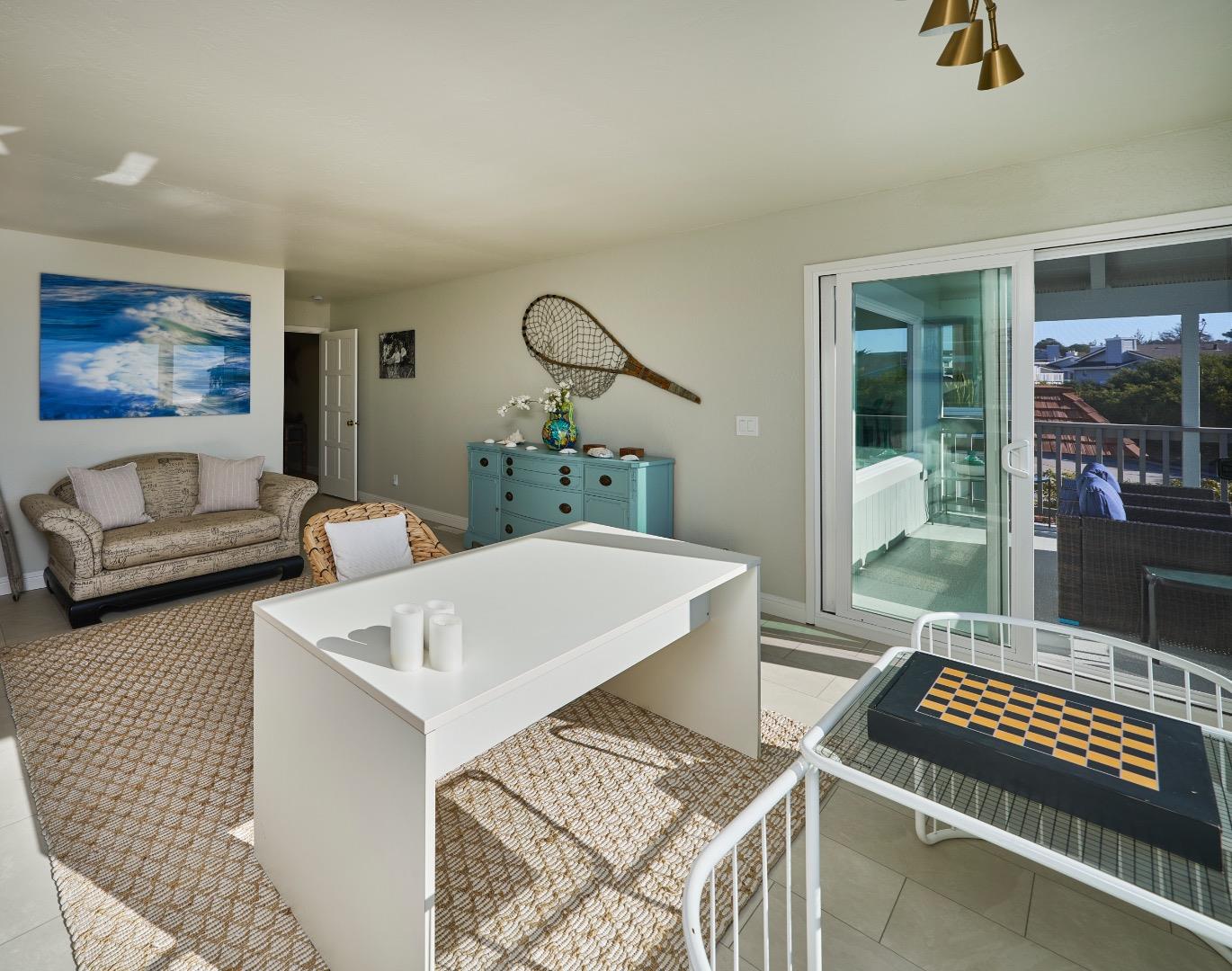 Detail Gallery Image 10 of 53 For 550 Sand Dollar Dr, Watsonville,  CA 95076 - 3 Beds | 3 Baths