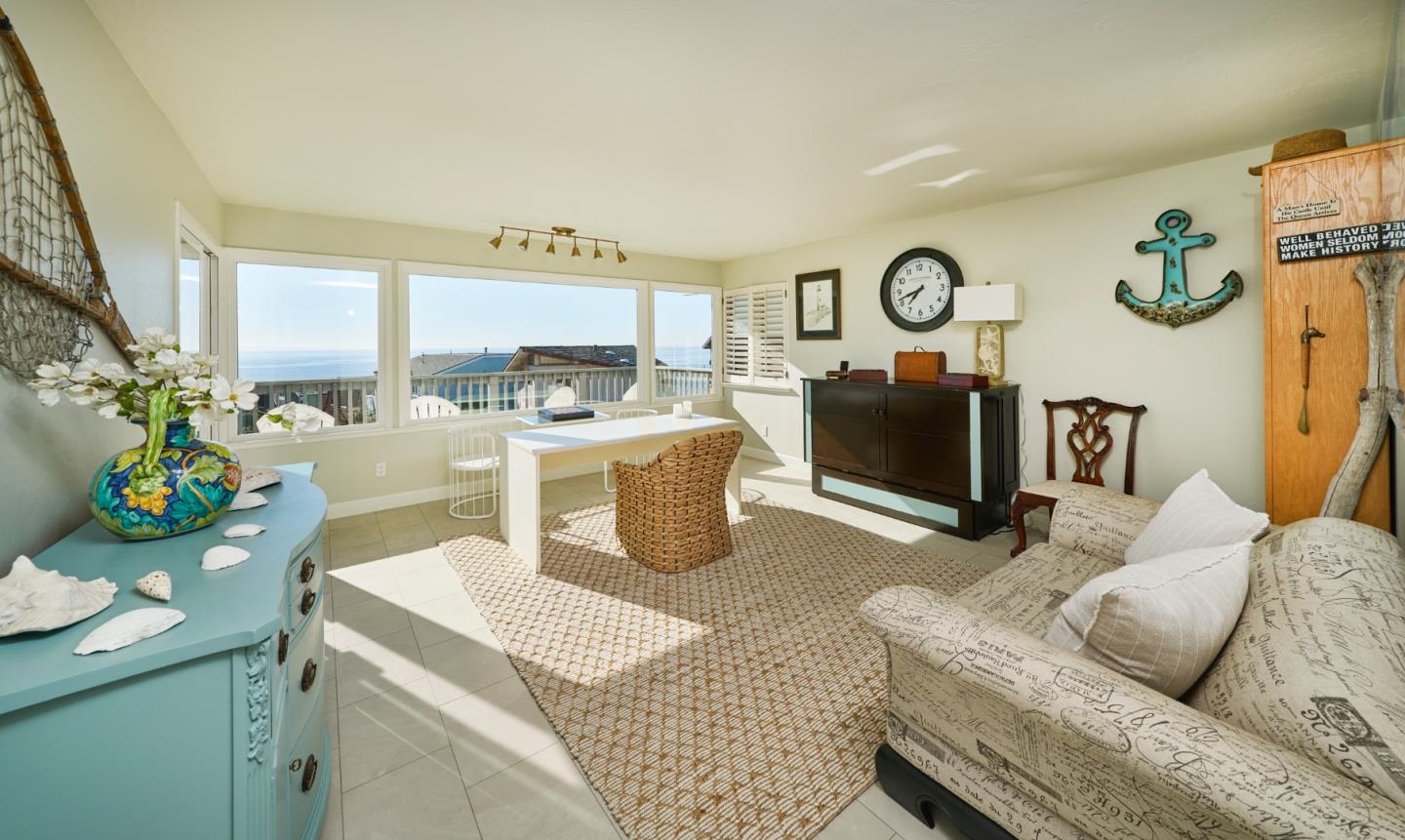 Detail Gallery Image 15 of 53 For 550 Sand Dollar Dr, Watsonville,  CA 95076 - 3 Beds | 3 Baths