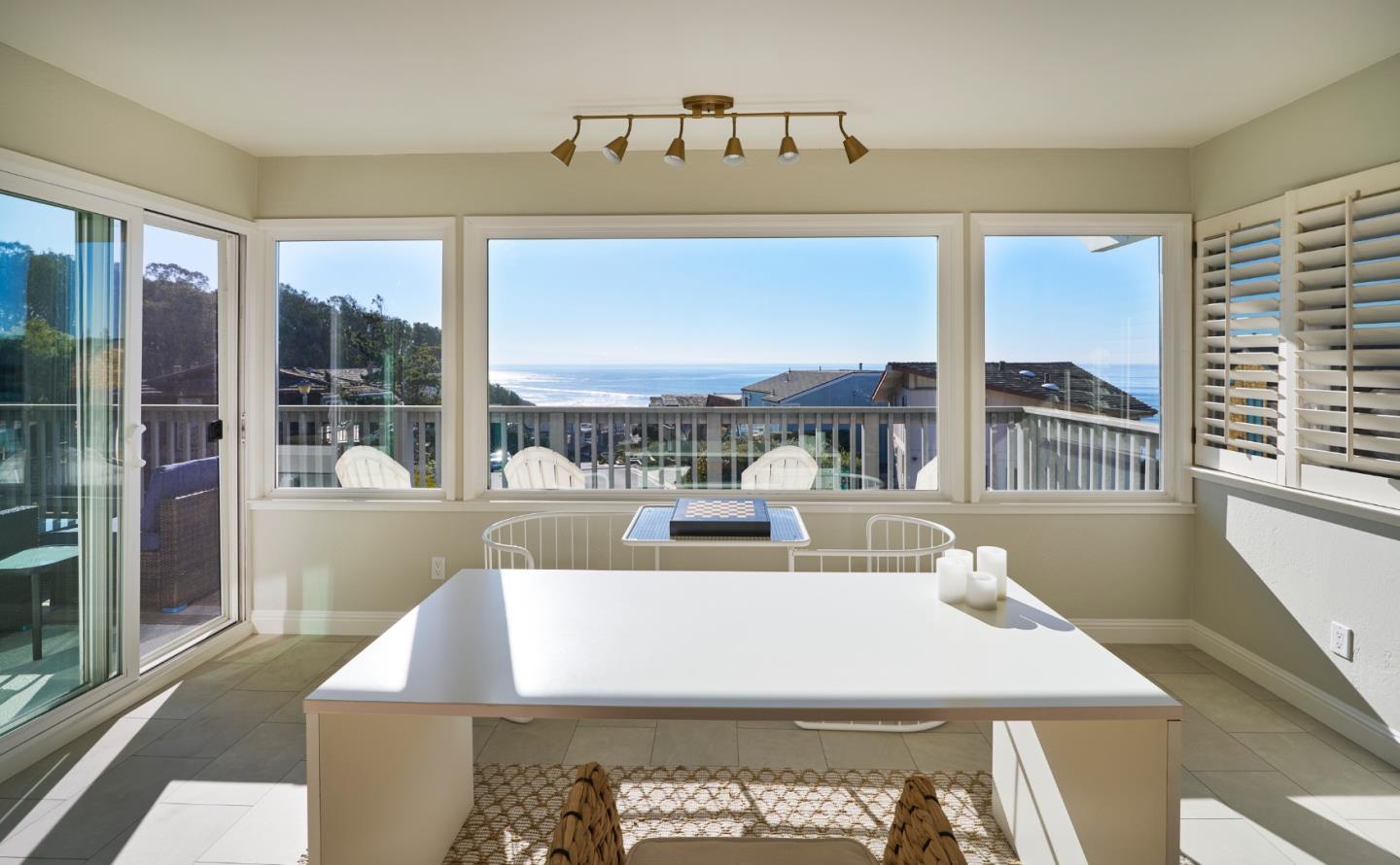 Detail Gallery Image 9 of 53 For 550 Sand Dollar Dr, Watsonville,  CA 95076 - 3 Beds | 3 Baths