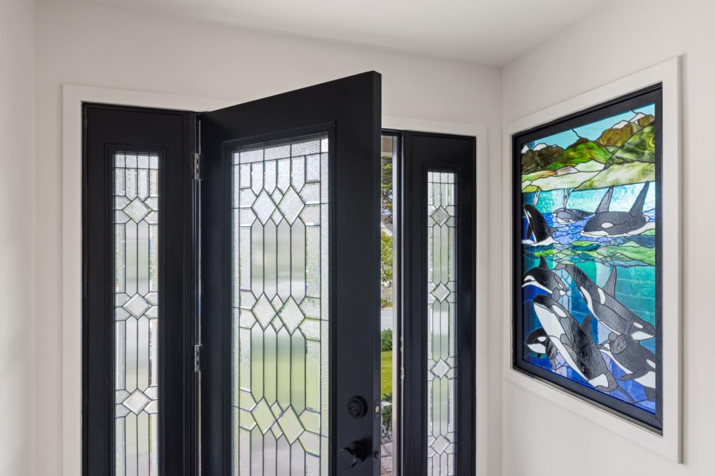 Detail Gallery Image 4 of 61 For 1015 Jewell Ave, Pacific Grove,  CA 93950 - 3 Beds | 2/1 Baths