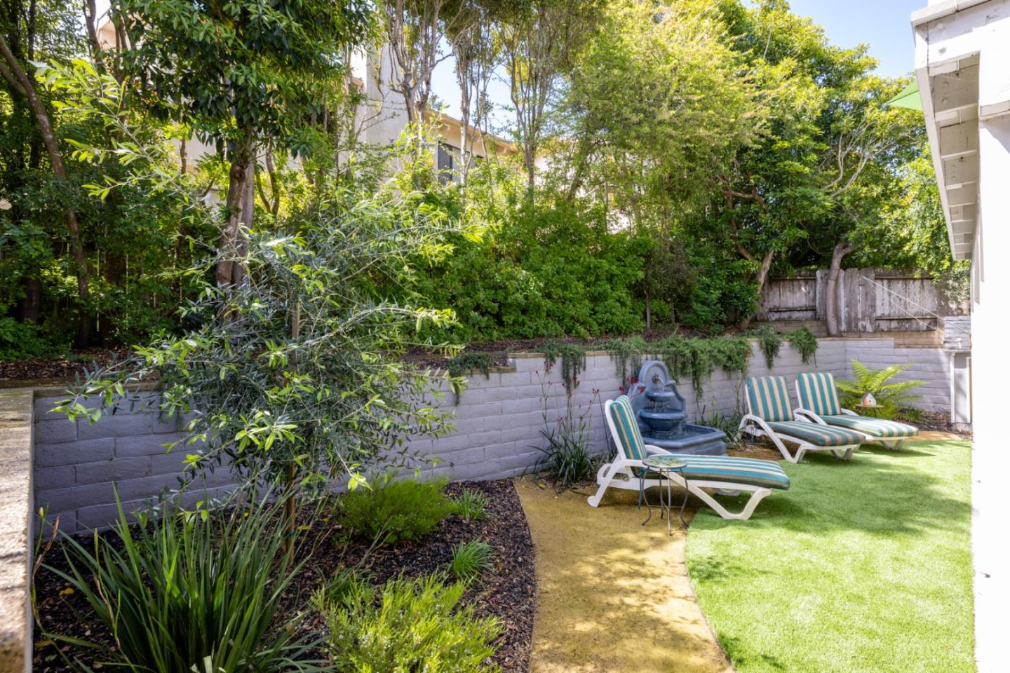 Detail Gallery Image 53 of 61 For 1015 Jewell Ave, Pacific Grove,  CA 93950 - 3 Beds | 2/1 Baths