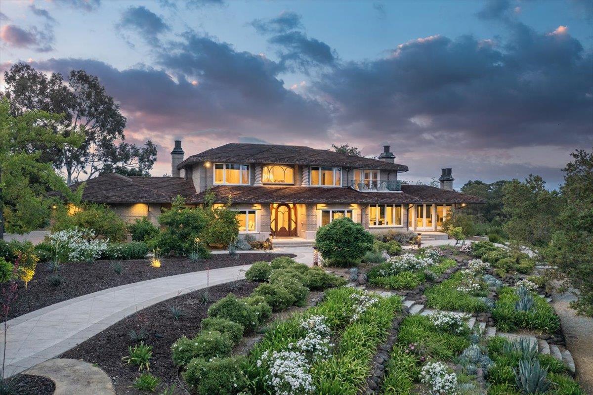 Detail Gallery Image 2 of 94 For 14467 Sobey Rd, Saratoga,  CA 95070 - 4 Beds | 5/2 Baths