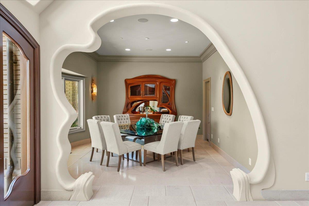 Detail Gallery Image 27 of 94 For 14467 Sobey Rd, Saratoga,  CA 95070 - 4 Beds | 5/2 Baths