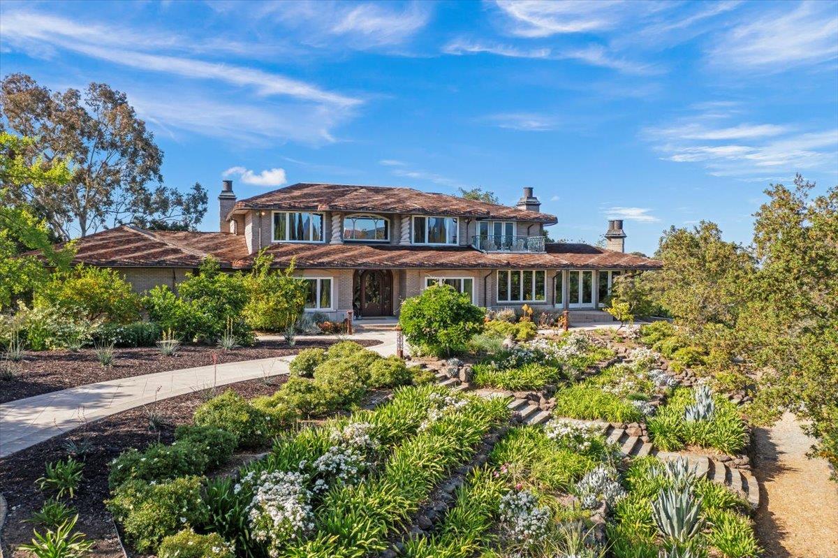 Detail Gallery Image 4 of 94 For 14467 Sobey Rd, Saratoga,  CA 95070 - 4 Beds | 5/2 Baths