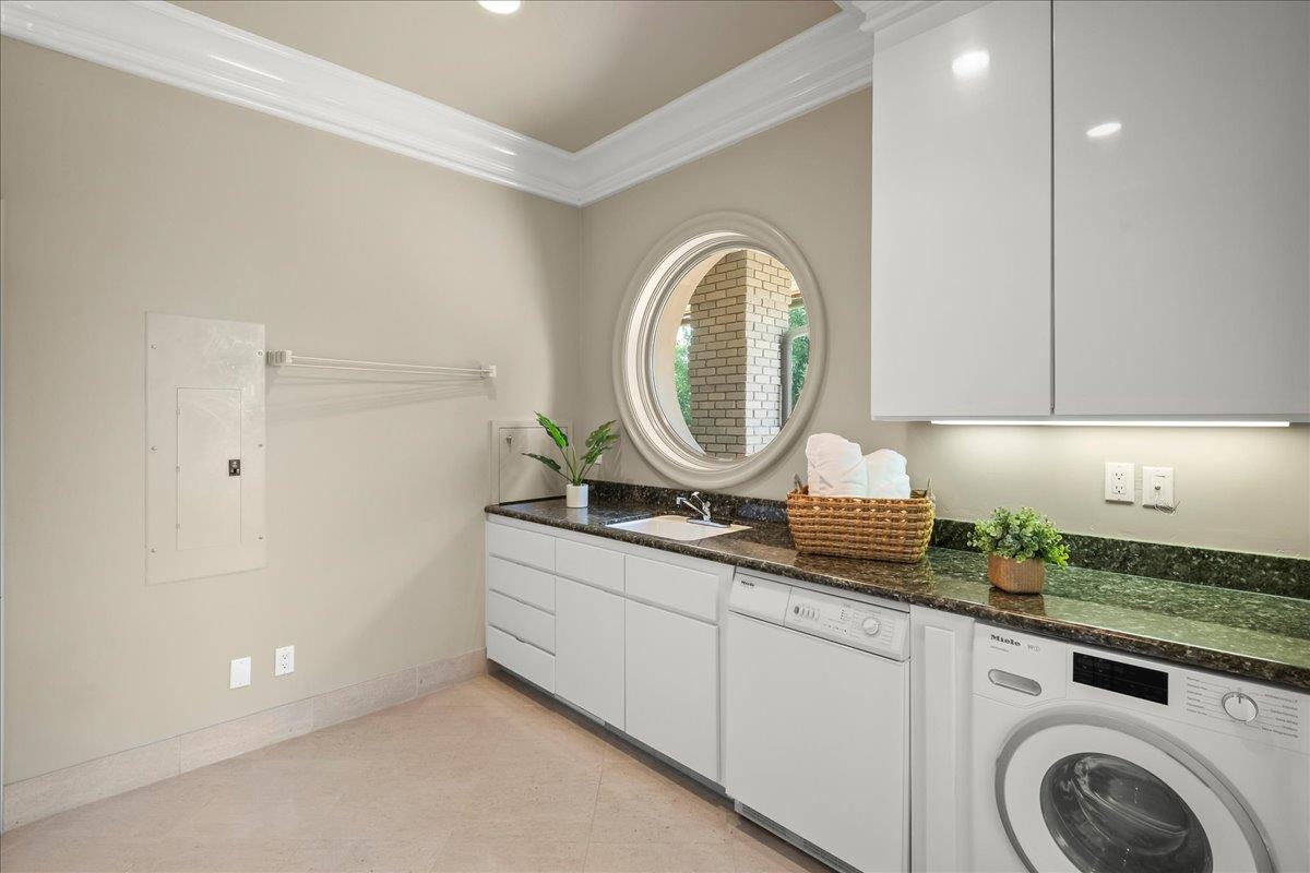 Detail Gallery Image 42 of 94 For 14467 Sobey Rd, Saratoga,  CA 95070 - 4 Beds | 5/2 Baths