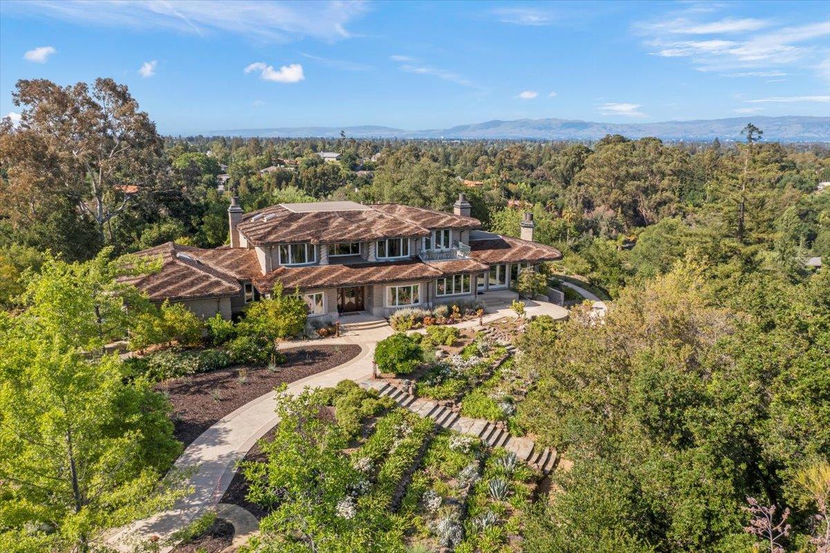 Detail Gallery Image 5 of 94 For 14467 Sobey Rd, Saratoga,  CA 95070 - 4 Beds | 5/2 Baths
