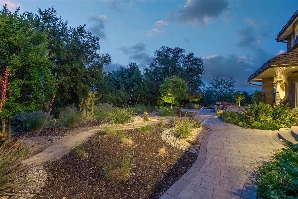 Detail Gallery Image 84 of 94 For 14467 Sobey Rd, Saratoga,  CA 95070 - 4 Beds | 5/2 Baths