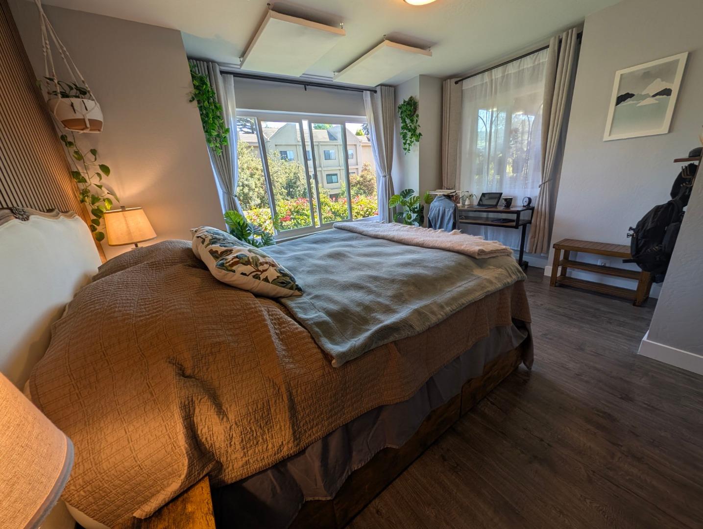 Detail Gallery Image 13 of 29 For 308 River St #E 33,  Santa Cruz,  CA 95060 - 2 Beds | 1 Baths