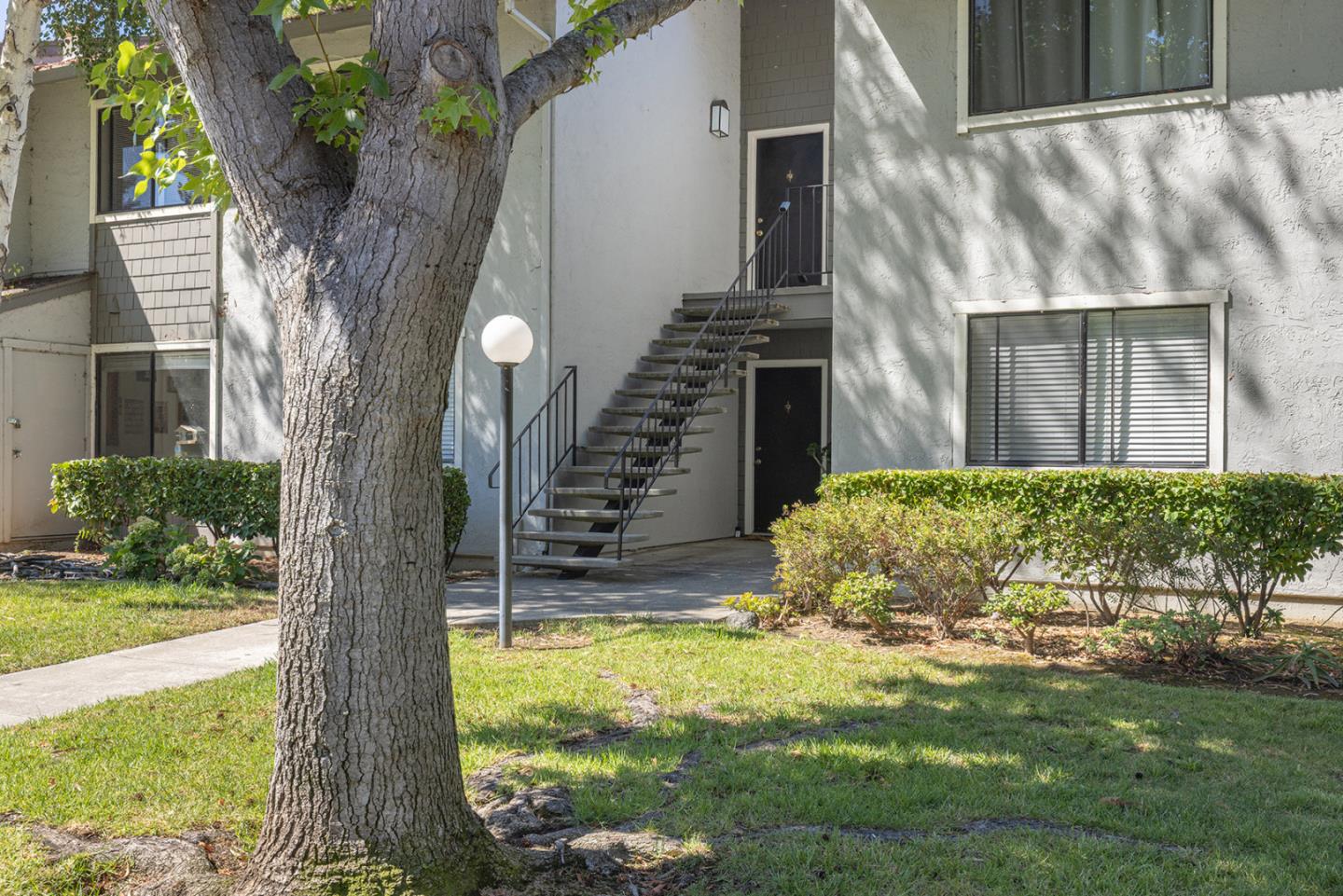 Detail Gallery Image 41 of 42 For 900 Cambridge Dr #56,  Benicia,  CA 94510 - 2 Beds | 1 Baths