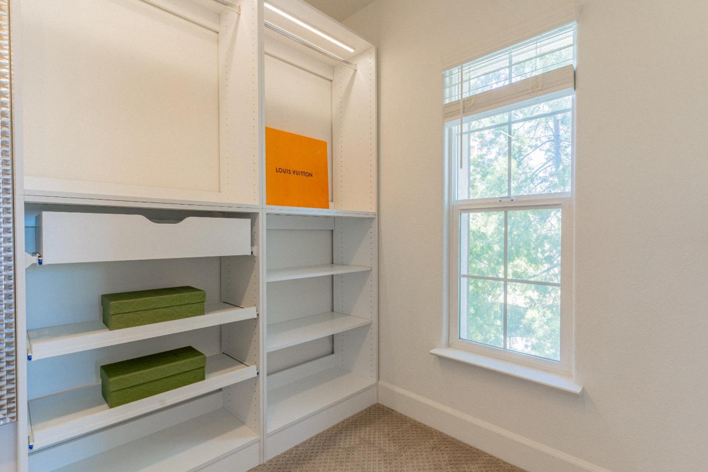 Detail Gallery Image 21 of 59 For 2985 Saint Florian Way, San Jose,  CA 95136 - 4 Beds | 3/1 Baths